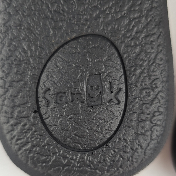 Sanuk Women's Yoga Mat Capri Black Textile Flat Slip On Sandals Cushioned Sz 6 - Picture 9 of 11